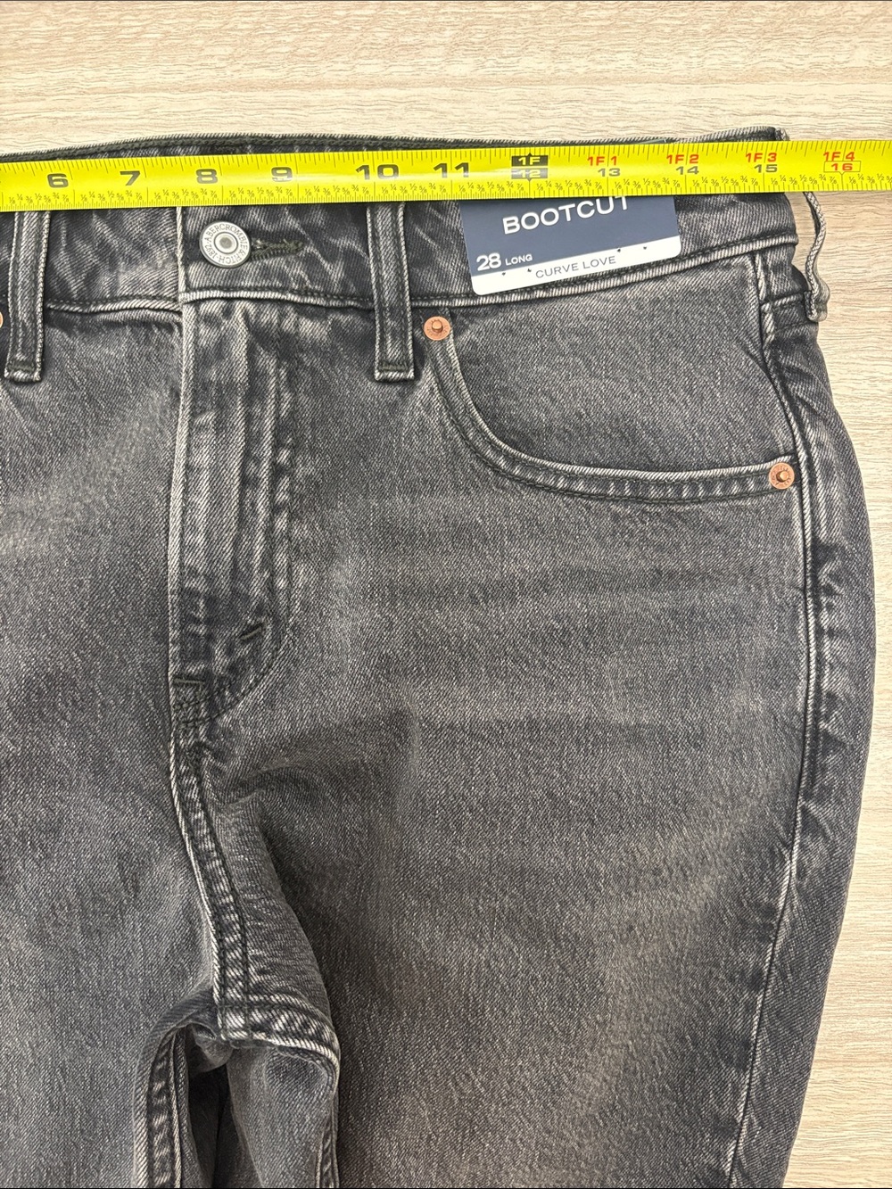 New Abercrombie & Fitch Curve Love Mid Rise Bootcut Jeans Women Size 28 Long - Picture 6 of 7
